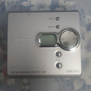 Sony MZ-NE410/M High Speed Net MD Walkman Recorder with Minidisc (working)